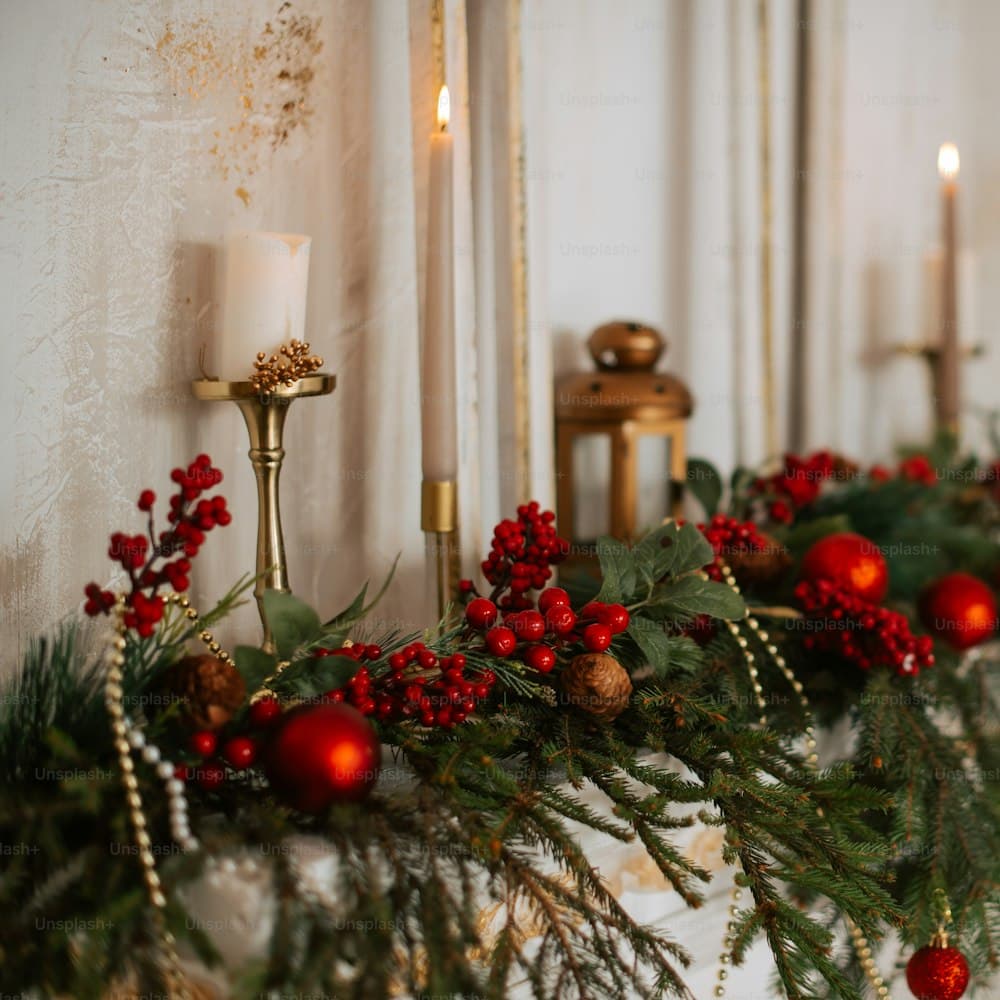 Flocked Pine Garland 9ft — 108" flocked pe tip